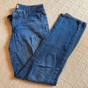 Paige Skyline Ankle Peg jeans